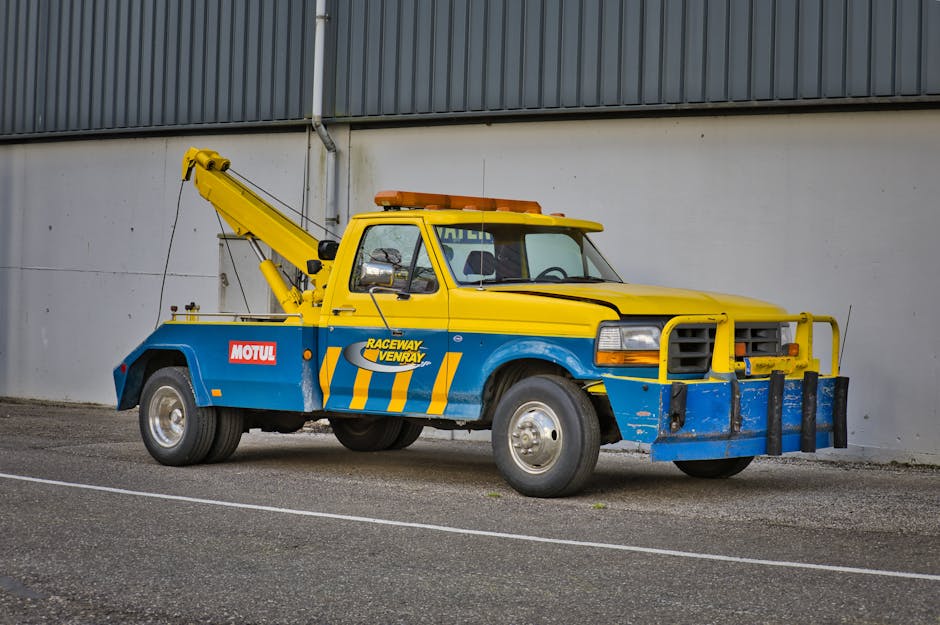 Rhino Towing VA: intro focus